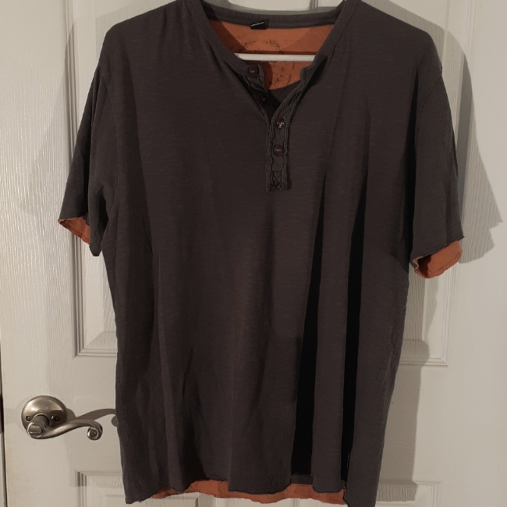 Vintage Buffalo David Bitten 100% cotton large  distressed looking graphic shirt